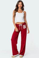 06 Sweatpants
